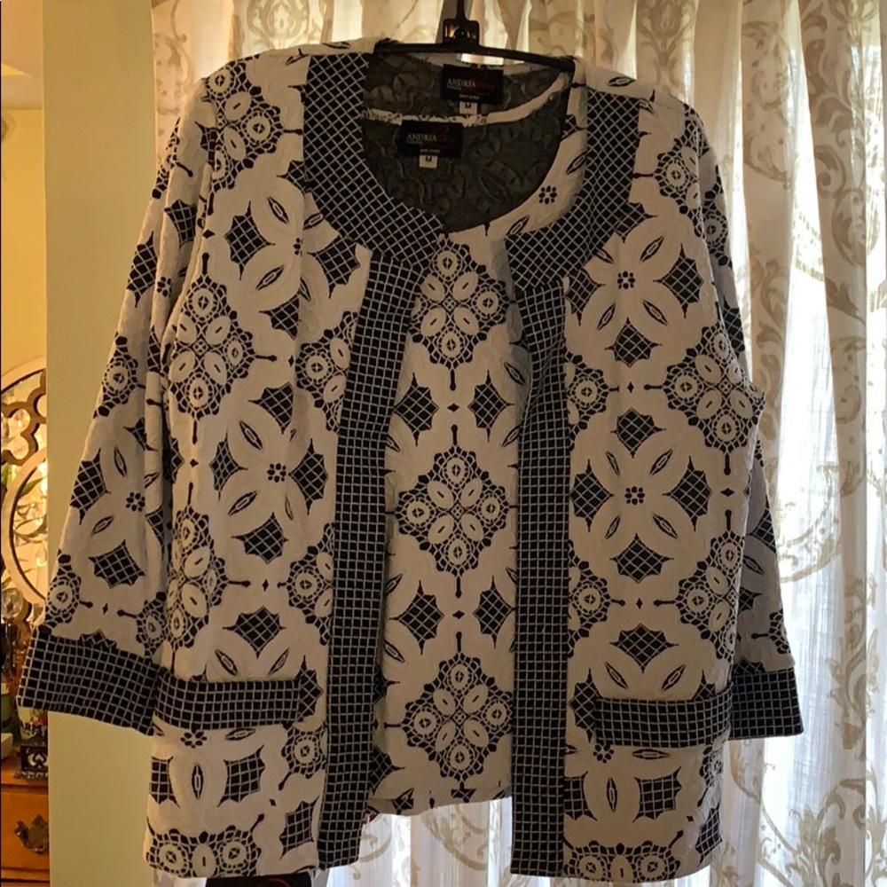 Andria lieu Blazer set